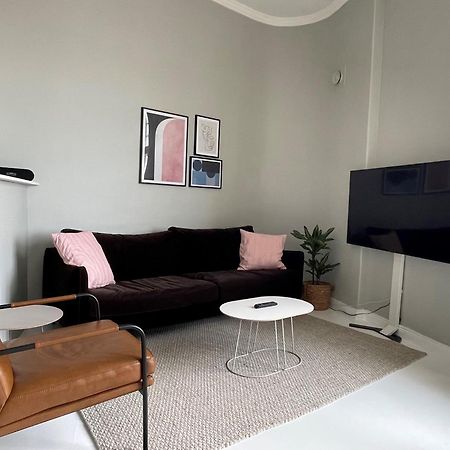 Pangsapuri 42 m² dengan 1 bilik tidur dan 1 bilik mandi peribadi di Pusat Bandar Helsinki Luaran gambar